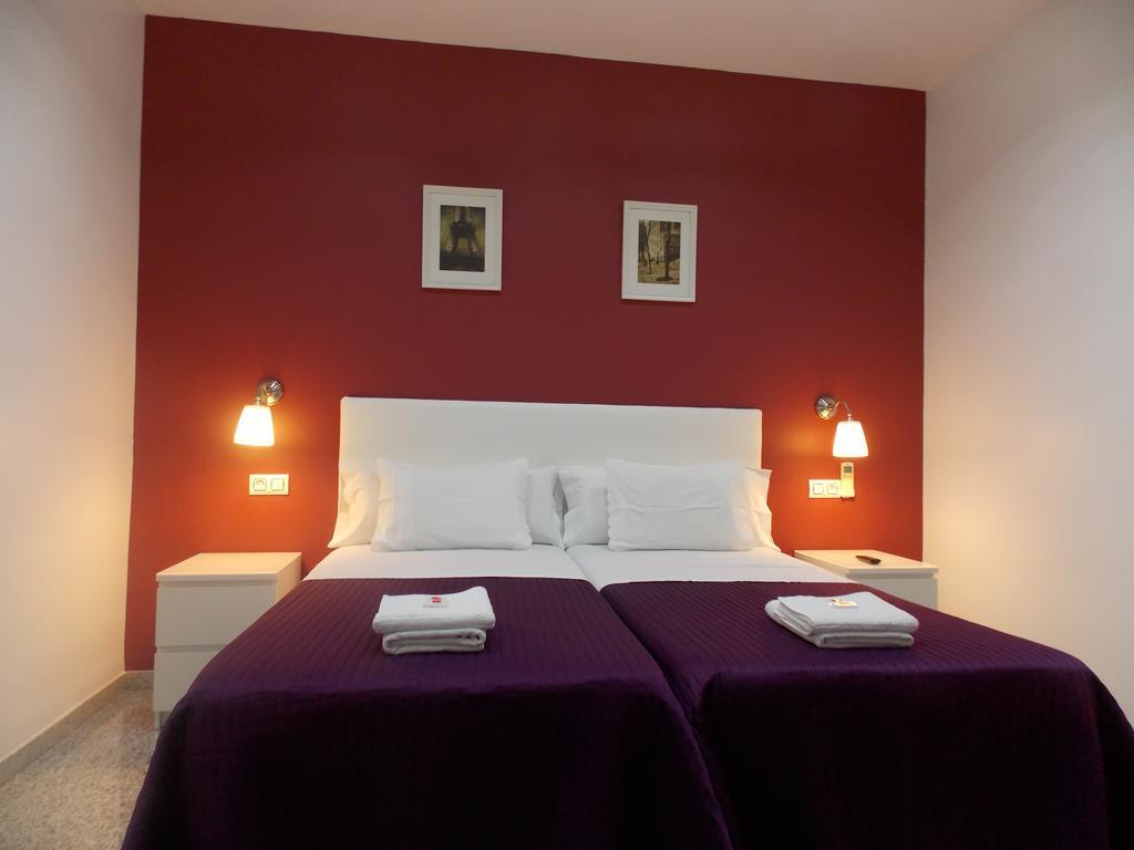 Corbero Hotel Madrid Eksteriør billede